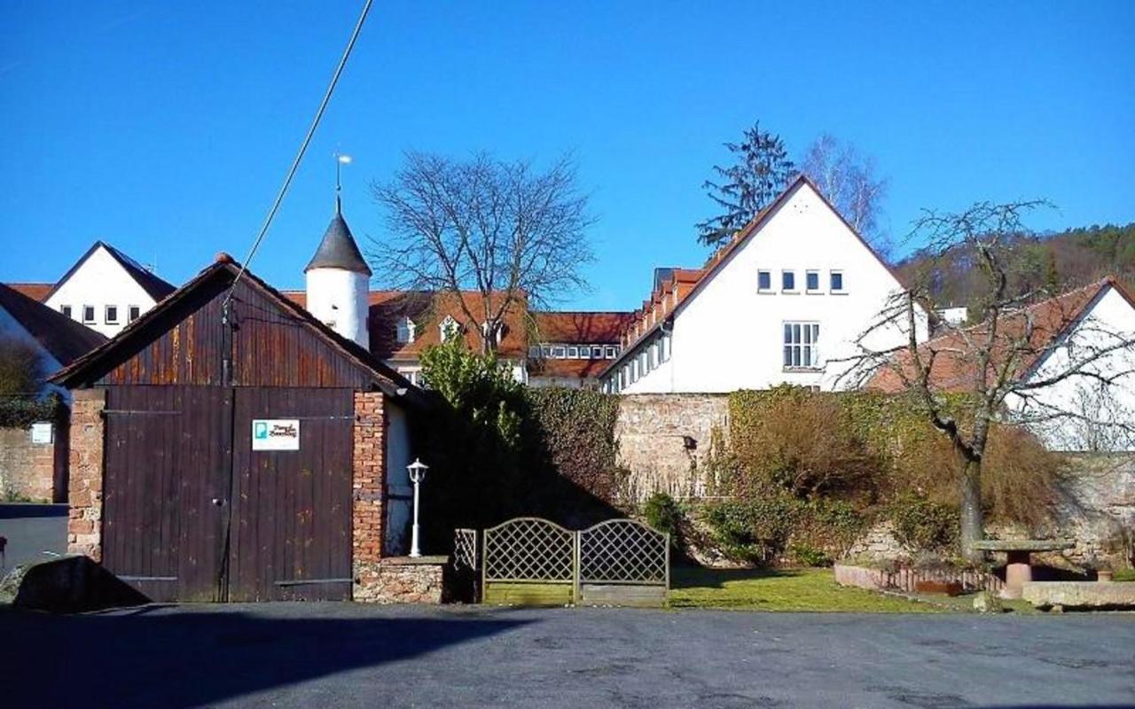 Hotel Burg Breuberg Höchst im Odenwald Exterior foto